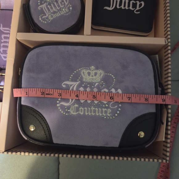 Juicy Couture Lavender and Black Bag Set - Picture 8 of 11